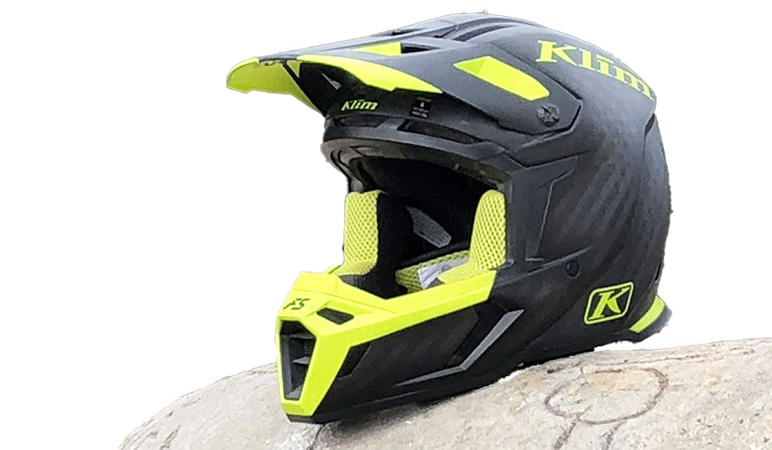 8 Best Dirt Bike Helmets for 2024